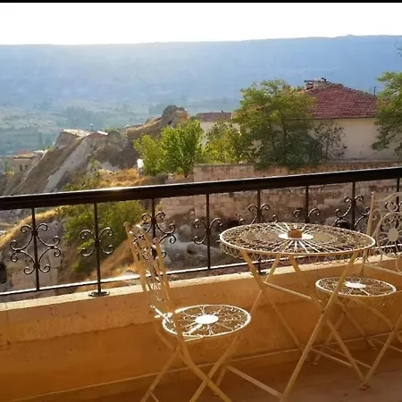 Naydehane Yesil * Ουργκούπ